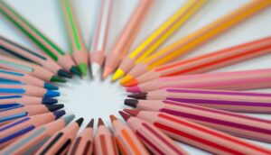 創出する色鉛筆