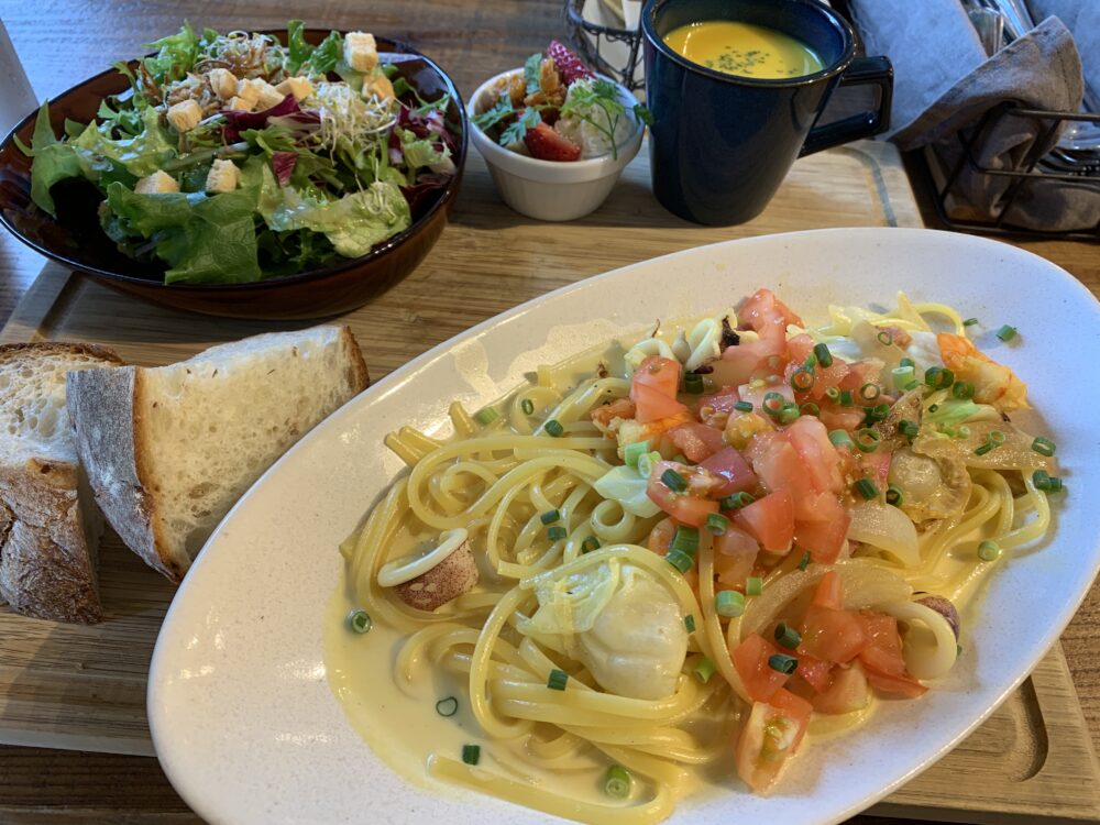 NEST BY THE SEA　さんのランチ